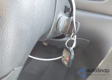 1999 Ford Mustang z USA, uszkodzony, nr VIN 1FAFP4043XF128021